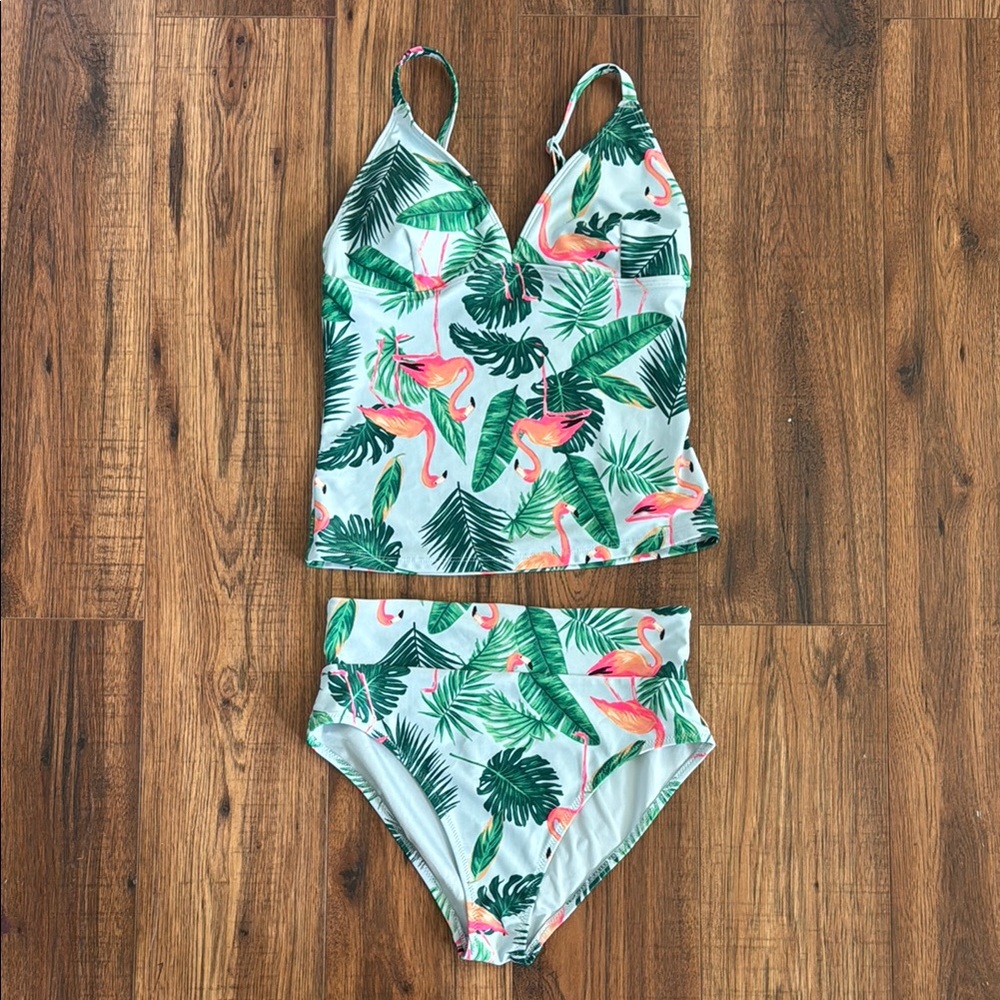 Small Old Navy Tropical Print tankini Swimsuit with high waisted bottoms